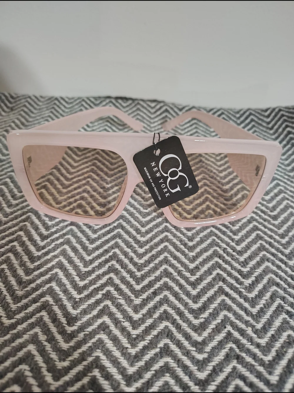 2 For $22🆕Pink Oversized Square Sunglasses With UV Protection